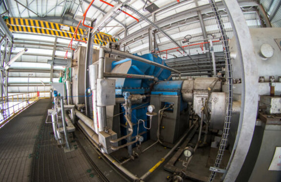  Compressors are commonly required to operate reliably for long periods of time without interruption.