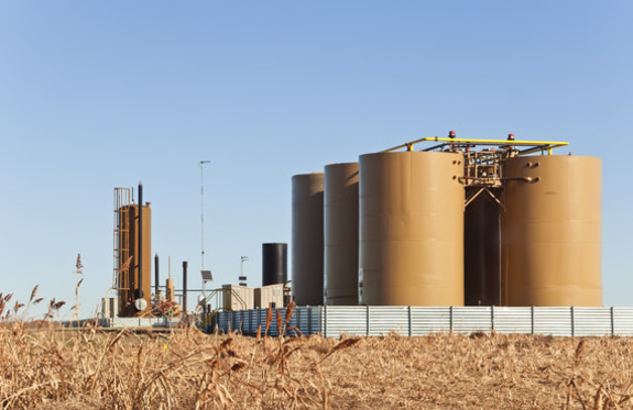 From refinery to distribution, pipelines and terminals serve as the delivery hub of the energy sector.